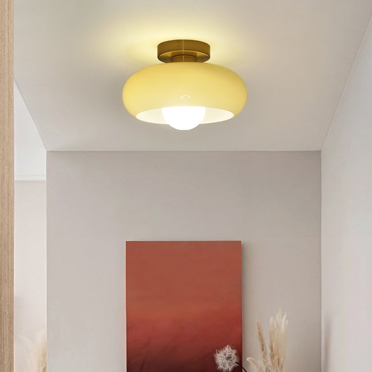 Elegancka szklana lampa sufitowa półwpuszczana w stylu mid-century