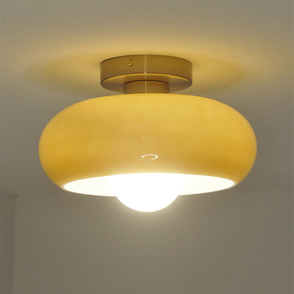 Elegancka szklana lampa sufitowa półwpuszczana w stylu mid-century