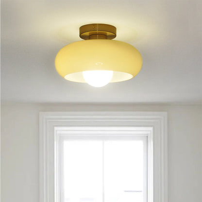 Elegancka szklana lampa sufitowa półwpuszczana w stylu mid-century