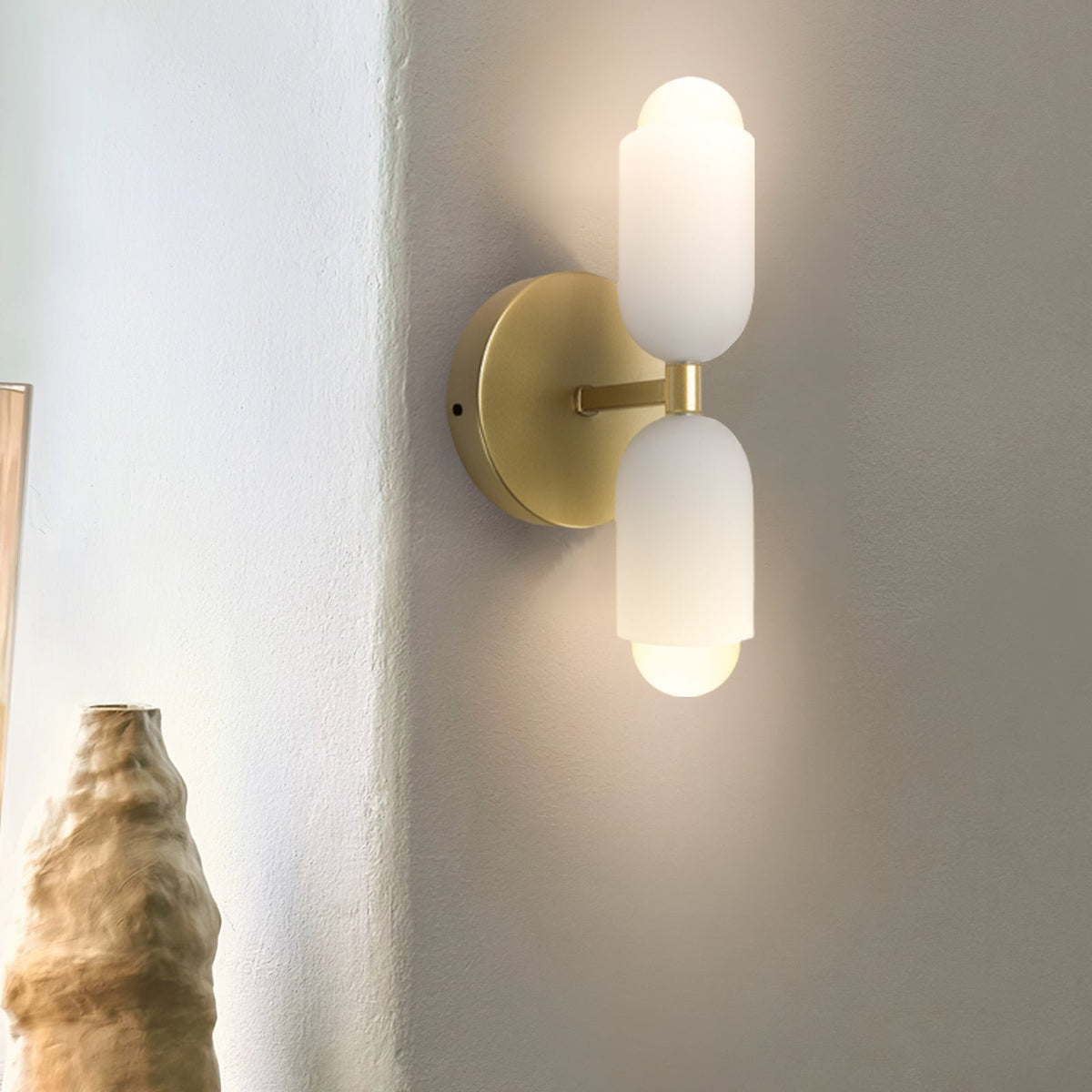 Döle – Nowoczesna Lampa Ścienna z Podwójnymi Szklanymi Kloszami (E14, Do Wnętrz)