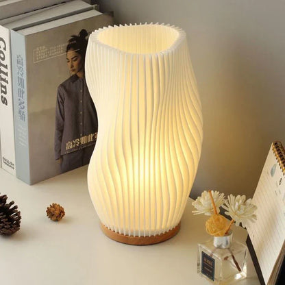 Przytulna lampa stołowa LED z funkcją ściemniania i stylowym wzorem fal