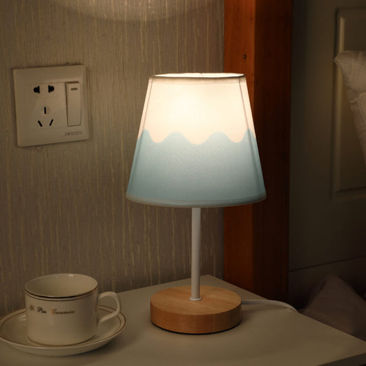 Scandinavian Modern Wooden Table Lamp with Built-in LED - USB Plug
