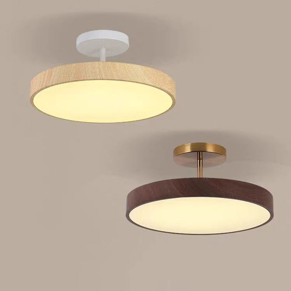Lampa Sufitowa w Stylu Skandynawskim z Efektem Drewna i Złotą Ramą