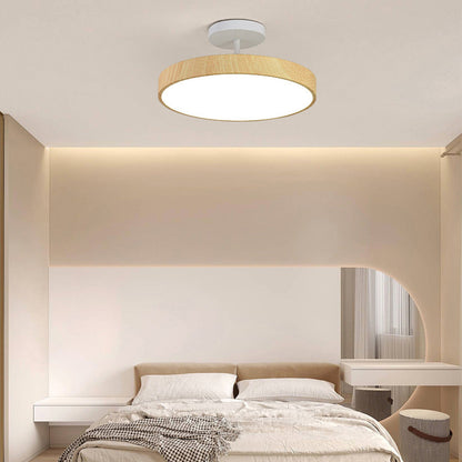 Lampa Sufitowa w Stylu Skandynawskim z Efektem Drewna i Złotą Ramą