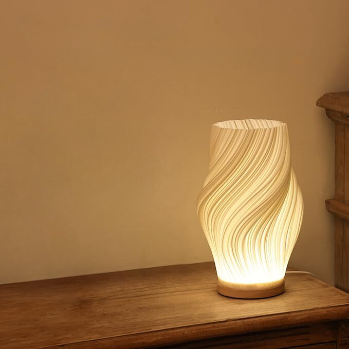 Przytulna lampa stołowa LED z funkcją ściemniania i stylowym wzorem fal