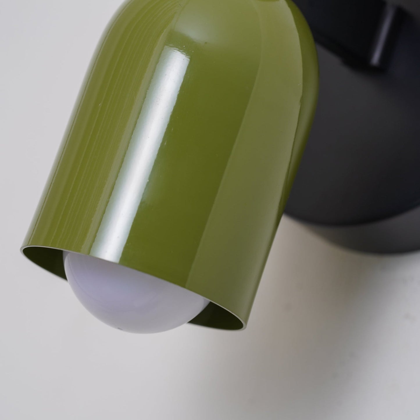 Nowoczesna Podwójna Lampa Ścienna – Klimatyczne, Nastrojowe Oświetlenie Twojego Domu