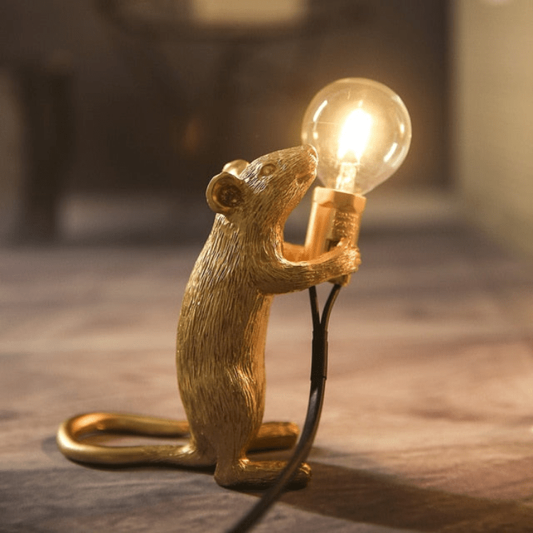 Kreatywna lampka biurkowa w kształcie myszy z artystycznym designem i oświetleniem LED – idealna do zabawnych wnętrz