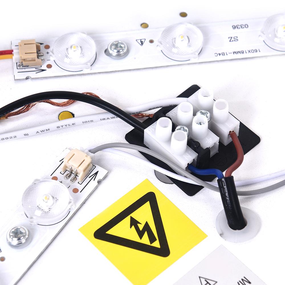 Erda – Nowoczesna LED Lampa Sufitowa z Abażurem z Akrylu (Czarna, 40/50 cm)