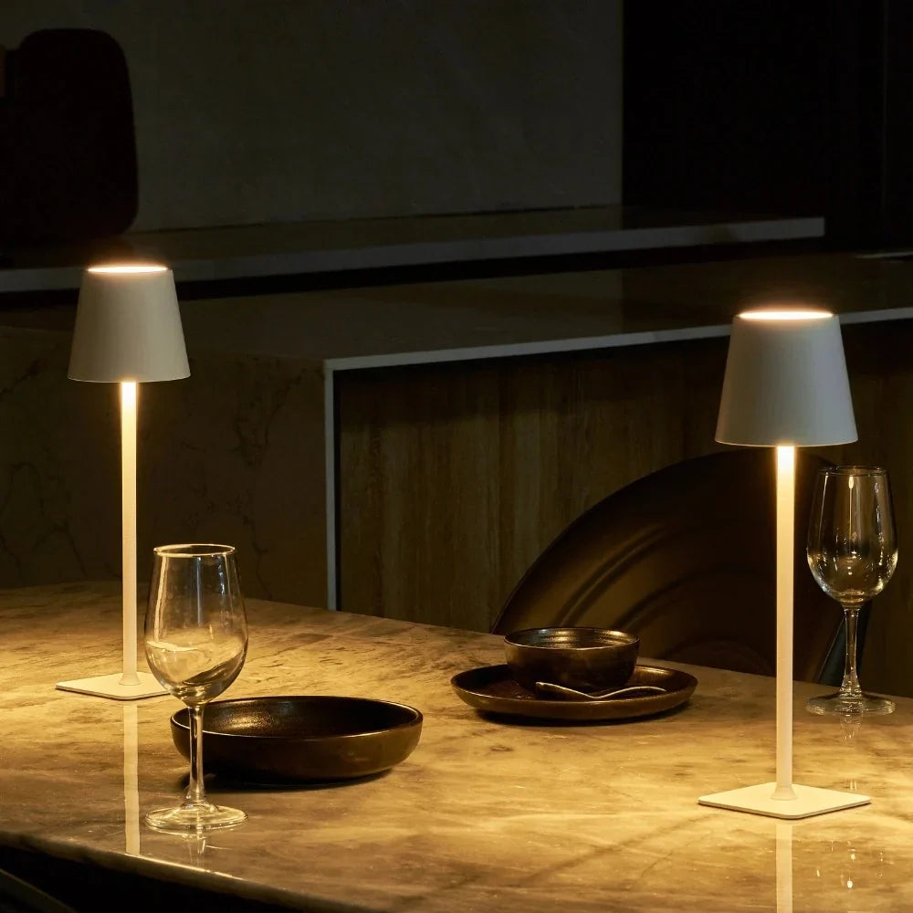 Lio – Dimmable, Rechargeable Indoor and Outdoor Table Lamp