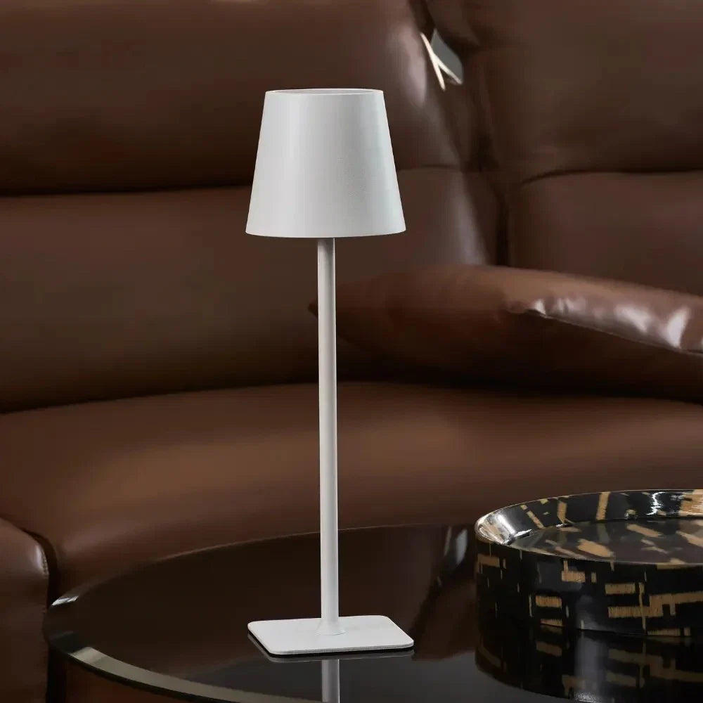 Lio – Dimmable, Rechargeable Indoor and Outdoor Table Lamp